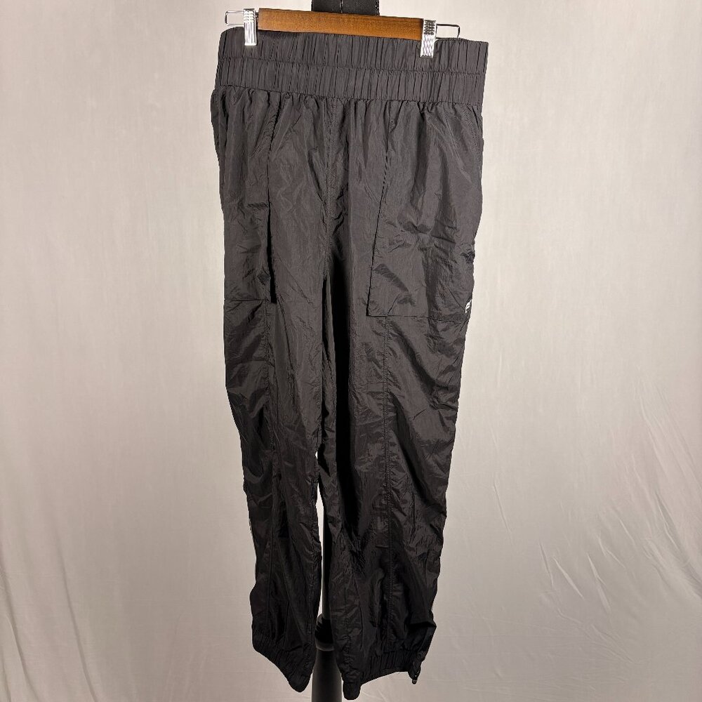 Fabletics | Ultra High Waisted Nylon Track Pant | XL | Black | NWT